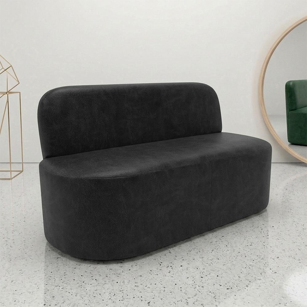 Poltrona Naeris W01 Namoradeira com Revestimento Couríssimo e Design Orgânico Confortável Preto Lyam Decor
