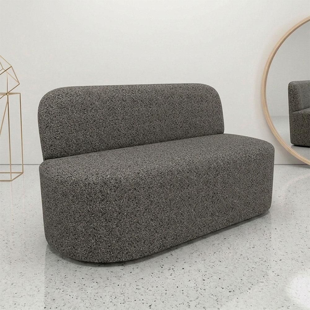 Poltrona Namoradeira Naeris Orgânica com Revestimento em Linho Mescla Chumbo Confortável Cinza Lyam Decor