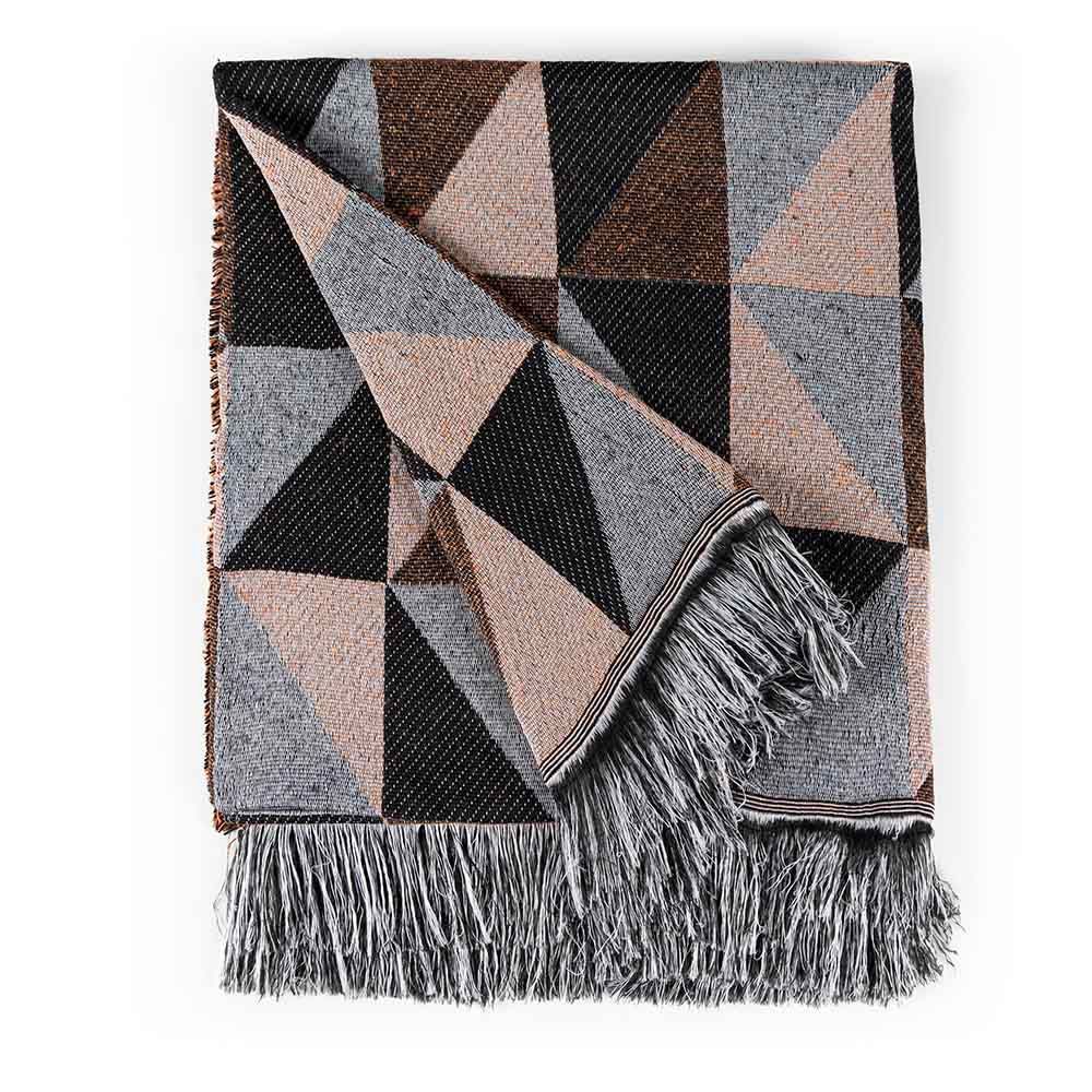 Manta Xale Dallas 160CM X 140CM 80% Algodão 20% Poliéster Tecido Jacquard Macio Caramelo com Preto Clara Luz Decora