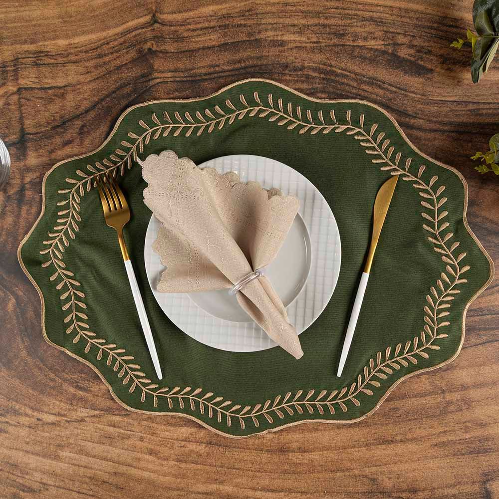 Jogo Americano Atena 12 Peças Decorativo em 100% Poliéster Bordado Prático para Mesa de Jantar Verde Musgo Clara Luz