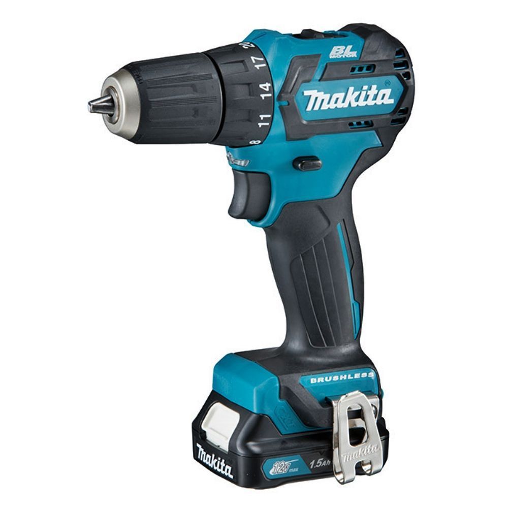 Parafusadeira Furadeira Makita para Uso Profissional DF332DWYE com 2 Baterias 1,5Ah e Carregador 1500W Amarelo 12V 6,6CM