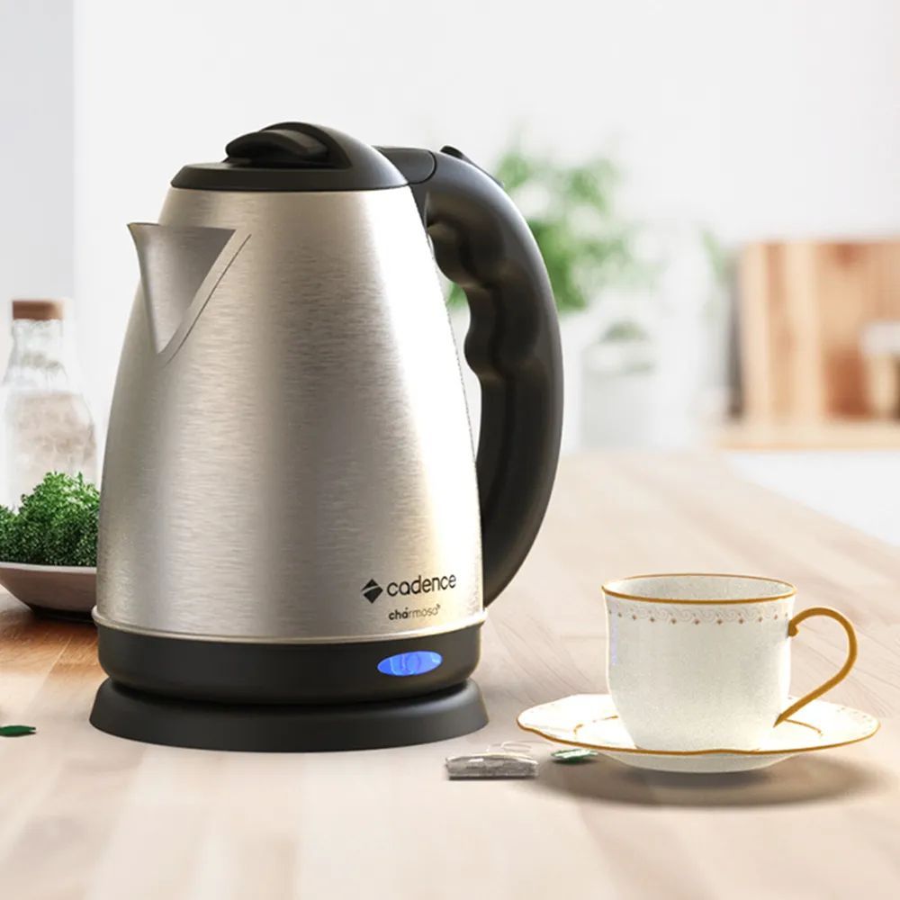 Chaleira Elétrica Cadence Inox Aço Inox 1100W 1,8L Desligamento Automático Inox 220V