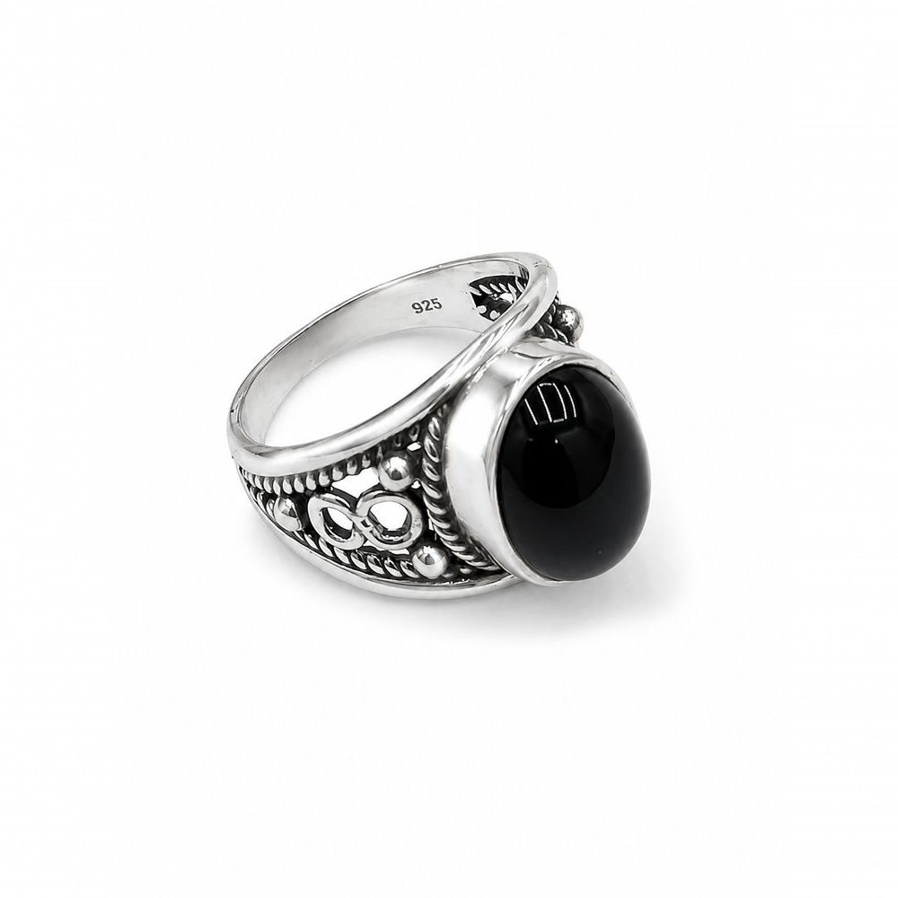 Anel Atraktiva Jóias Infinito Prata 925 com Pedra Onix Lateral 12x8mm Feminino